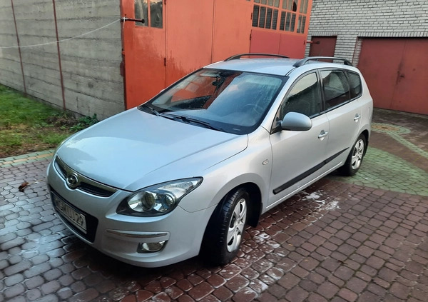 Hyundai I30 cena 16700 przebieg: 236541, rok produkcji 2010 z Szklarska Poręba małe 92